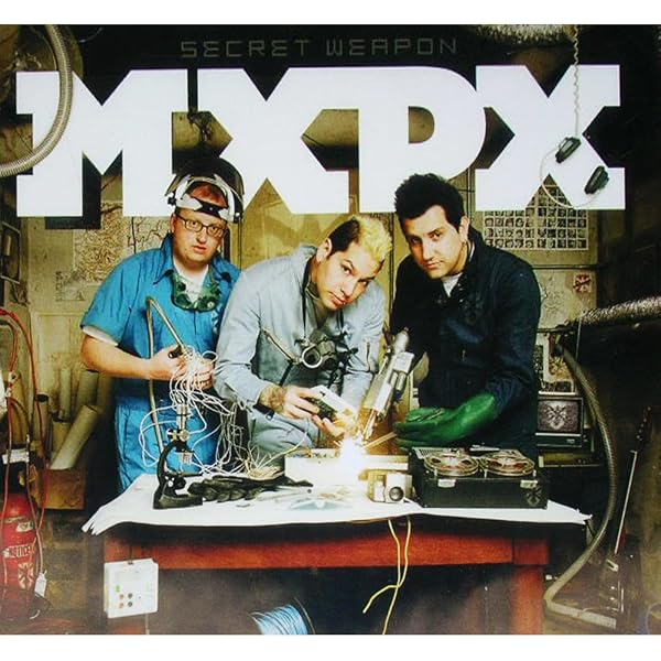 The Ever Passing Moment by MxPx (2000-05-16) - Amazon.com Music